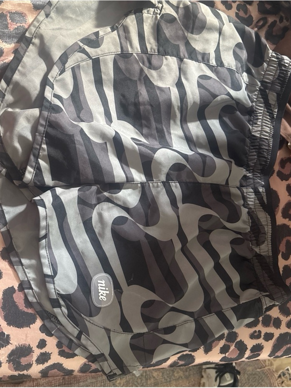 Nike Black & Gray Wave-Print Running Shorts